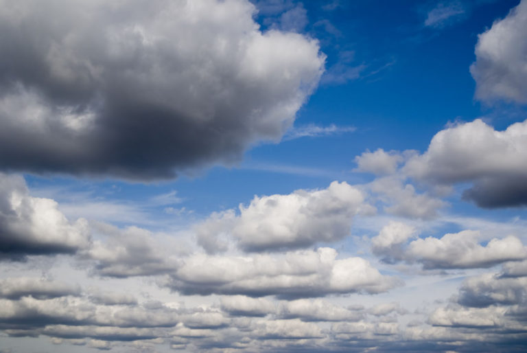 Vreme je lahko razlog za bolečine v hrbtenici